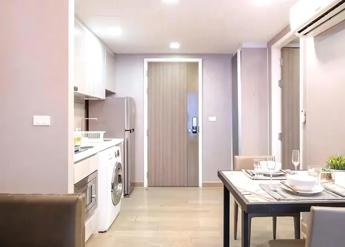 Dazzle Sukhumvit 아파트
