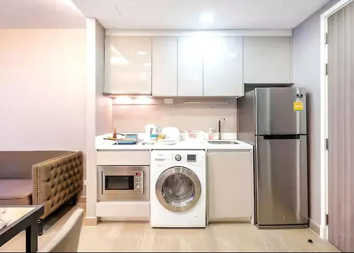 아파트 Dazzle Sukhumvit