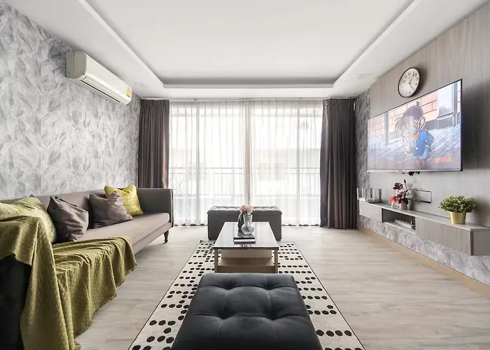 Dazzle Sukhumvit 아파트 *