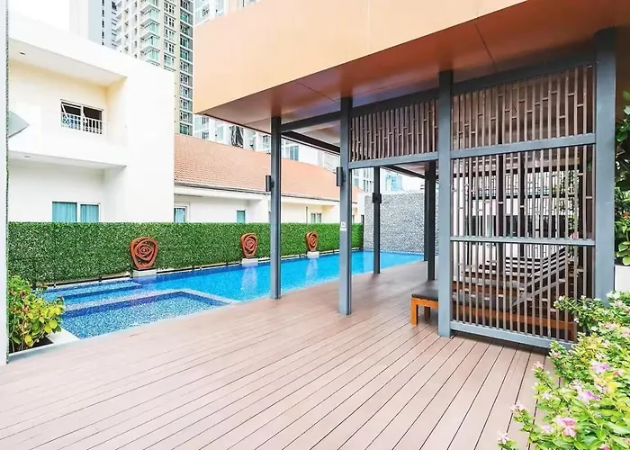 Dazzle Sukhumvit * 방콕