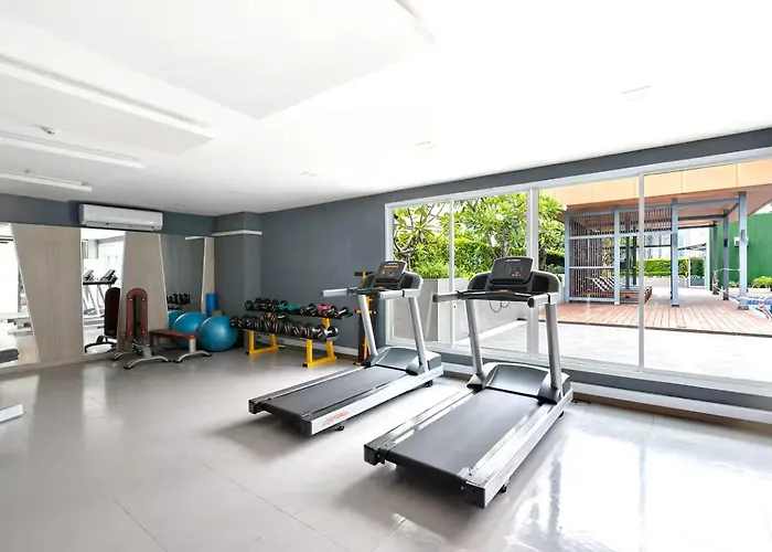 Dazzle Sukhumvit 아파트
