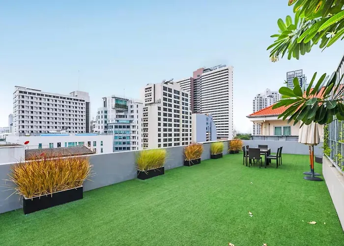 Dazzle Sukhumvit